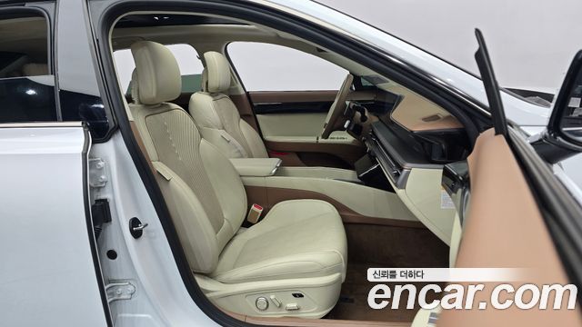 Hyundai Grandeur 2023 — photo 11