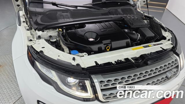 Land Rover Range Rover Evoque 2018 — photo 6