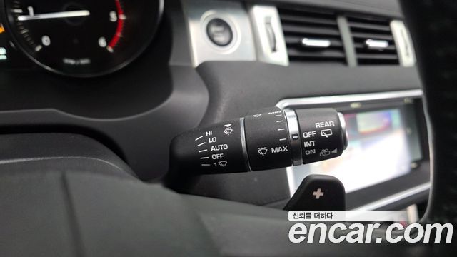Land Rover Range Rover Evoque 2018 — photo 29
