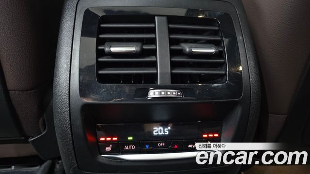 BMW X3 2019 — photo 24