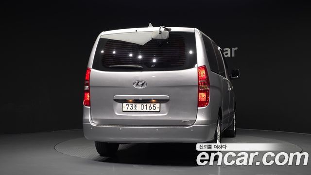 Hyundai Starex 2019 — photo 4