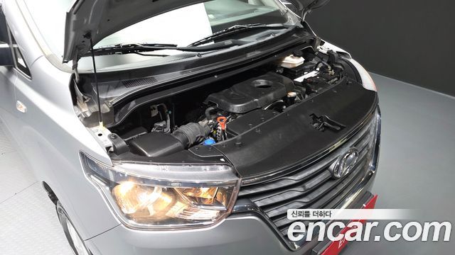 Hyundai Starex 2019 — photo 6