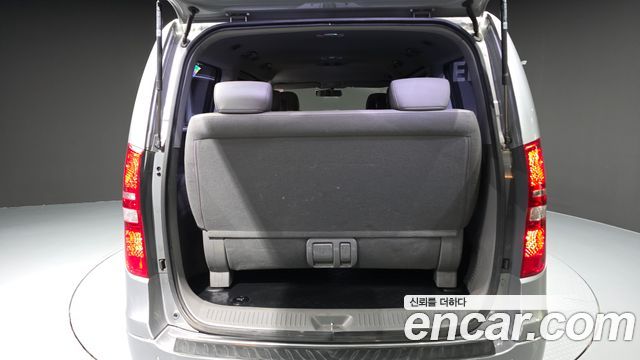 Hyundai Starex 2019 — photo 26