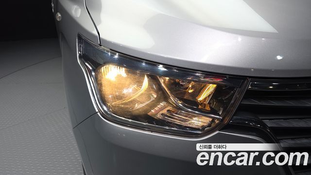 Hyundai Starex 2019 — photo 8