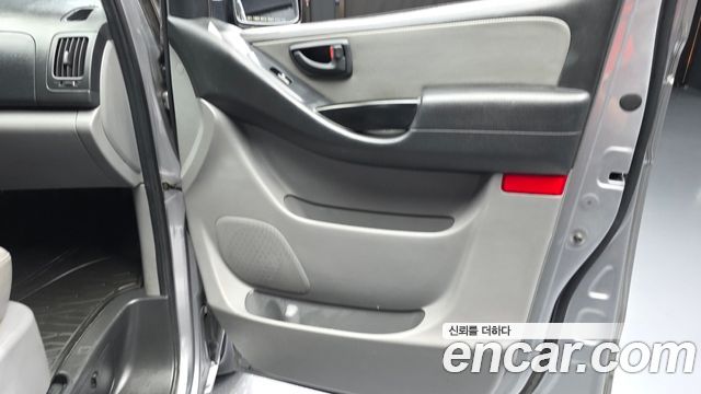 Hyundai Starex 2019 — photo 14