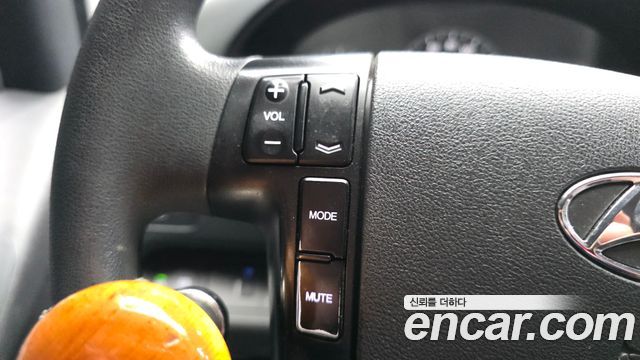Hyundai Starex 2019 — photo 31