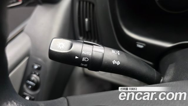 Hyundai Starex 2019 — photo 32