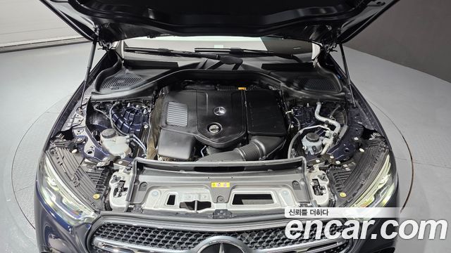 Mercedes-Benz GLC-Class 2024 — photo 6