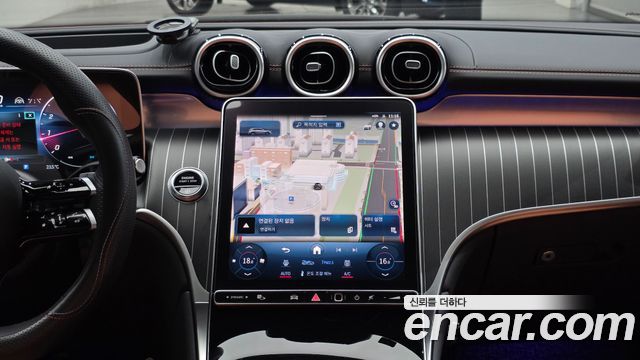 Mercedes-Benz GLC-Class 2024 — photo 18