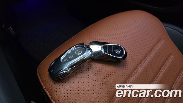 Mercedes-Benz GLC-Class 2024 — photo 22