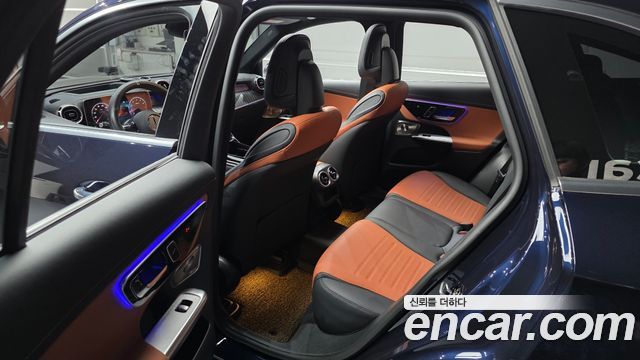 Mercedes-Benz GLC-Class 2024 — photo 28
