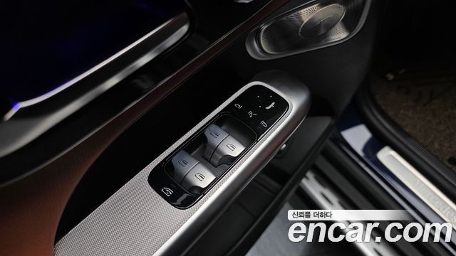 Mercedes-Benz GLC-Class 2024 — photo 29