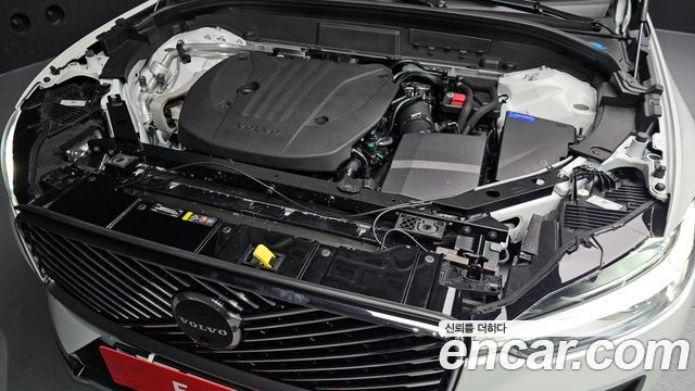 Volvo XC60 2026 — photo 6