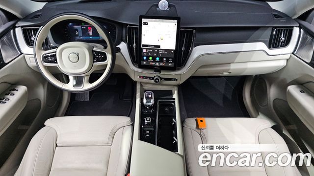 Volvo XC60 2026 — photo 10