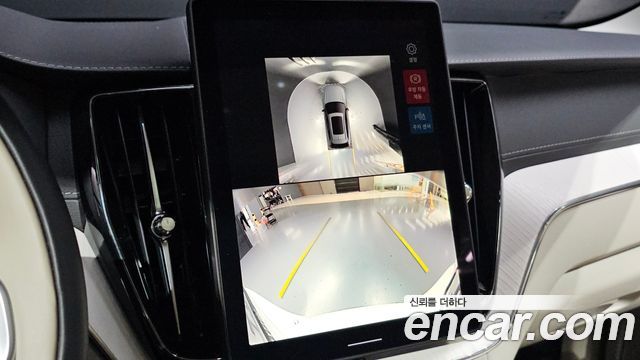 Volvo XC60 2026 — photo 21