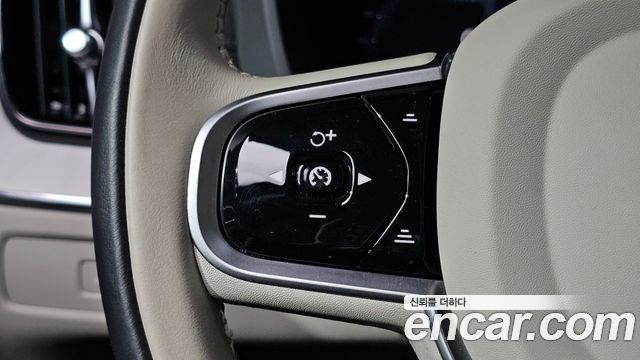Volvo XC60 2026 — photo 26