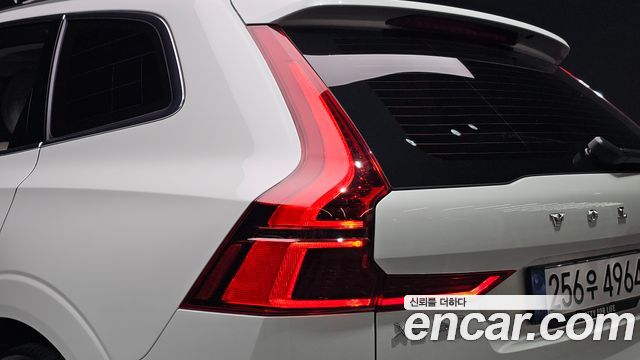 Volvo XC60 2026 — photo 9