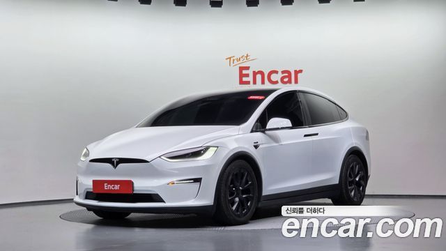 Tesla Model X 2023 — photo 35