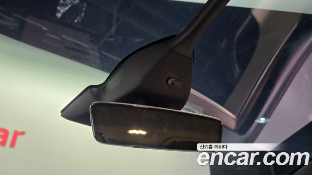 Tesla Model X 2023 — photo 23
