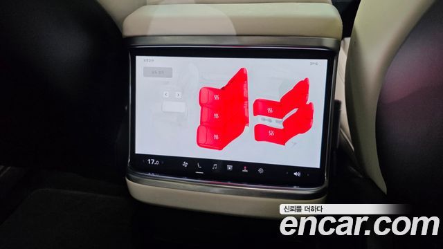Tesla Model X 2023 — photo 25