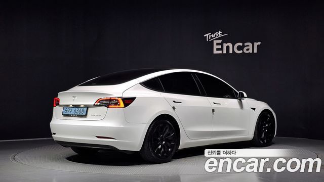 Tesla Model 3 2021 — photo 2