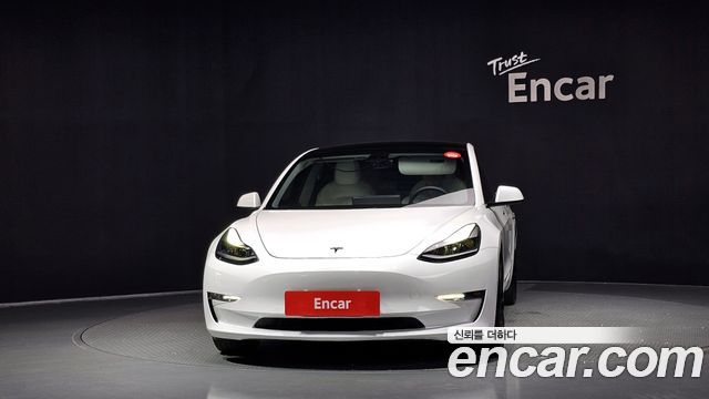 Tesla Model 3 2021 — photo 3