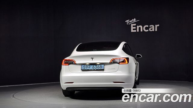 Tesla Model 3 2021 — photo 4