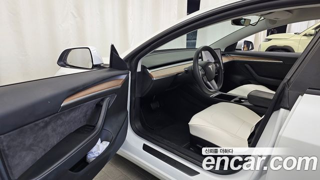 Tesla Model 3 2021 — photo 13