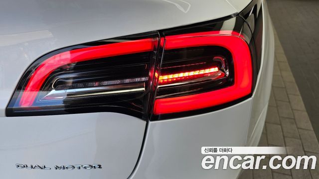 Tesla Model 3 2021 — photo 9