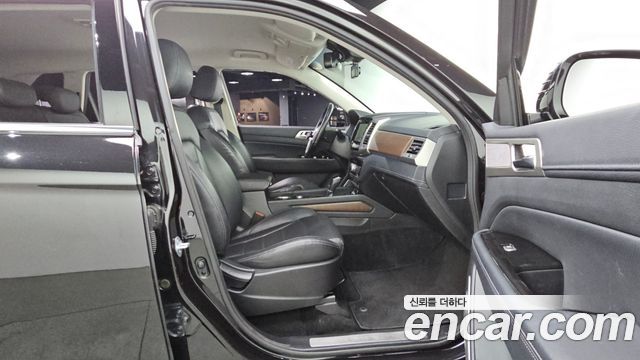 KG Mobility Rexton 2018 — photo 17