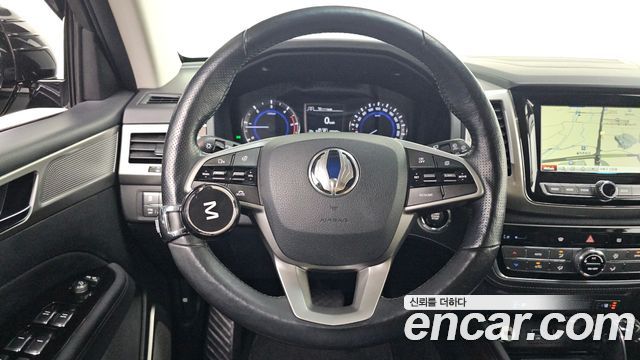 KG Mobility Rexton 2018 — photo 23