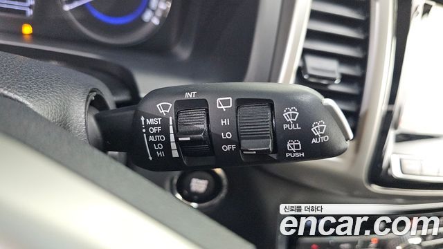 KG Mobility Rexton 2018 — photo 24