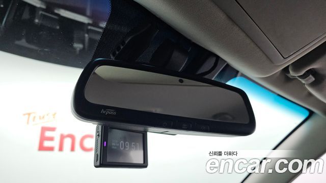 KG Mobility Rexton 2018 — photo 27