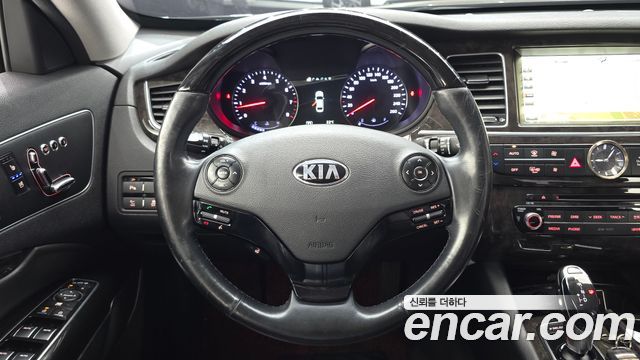 Kia K9 2016 — photo 13