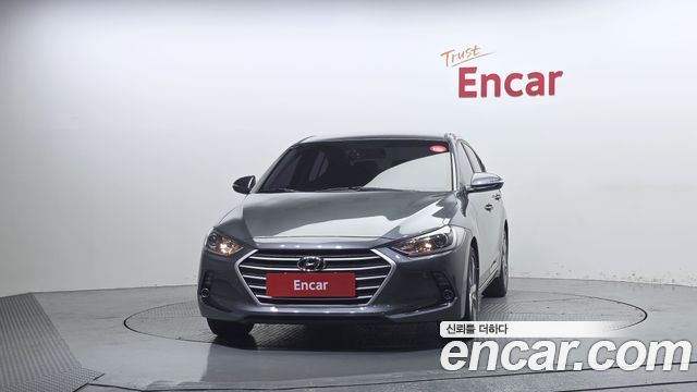 Hyundai AVANTE 2018 — photo 3
