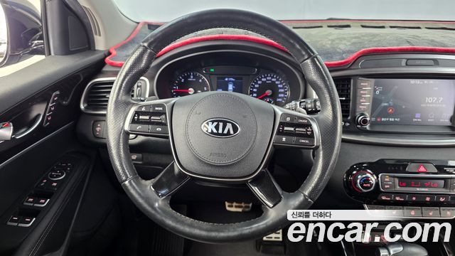 Kia Sorento 2019 — photo 13