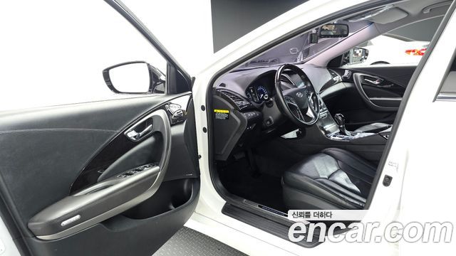 Hyundai Grandeur 2017 — photo 13