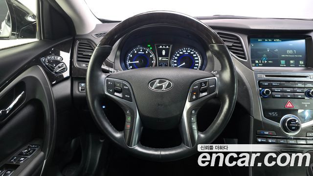 Hyundai Grandeur 2017 — photo 18