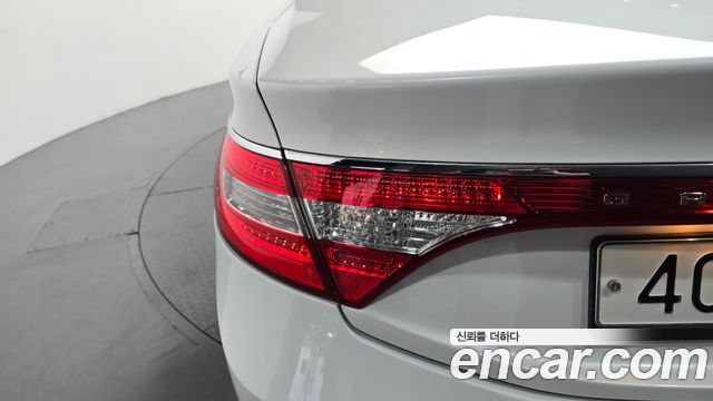 Hyundai Grandeur 2017 — photo 9