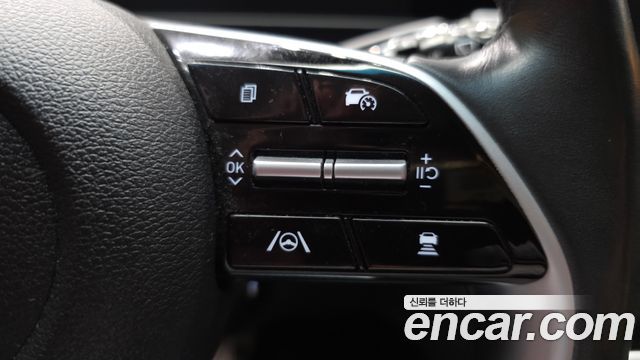 Hyundai Staria 2024 — photo 23