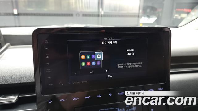 Hyundai Staria 2024 — photo 30