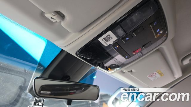 Hyundai Staria 2024 — photo 31