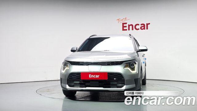 Kia Niro 2024 — photo 3