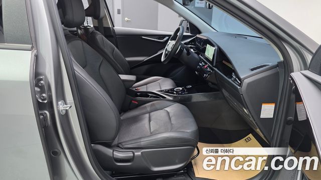 Kia Niro 2024 — photo 11