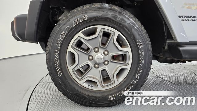 Jeep Wrangler 2014 — photo 5