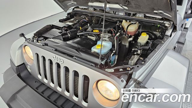 Jeep Wrangler 2014 — photo 6