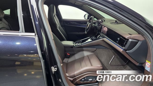 Porsche Panamera 2024 — photo 17