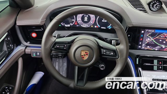 Porsche Panamera 2024 — photo 19
