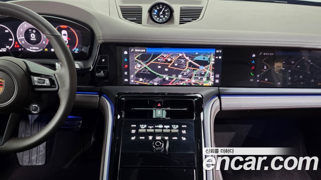 Porsche Panamera 2024 — photo 20