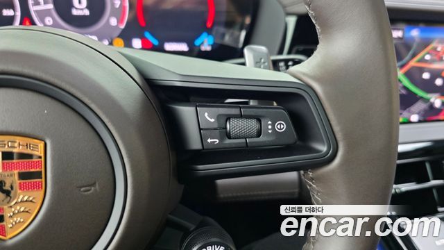 Porsche Panamera 2024 — photo 34